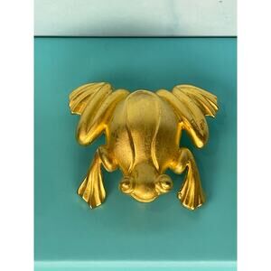 Vintage Gold Tone Frog Pin Unsigned Cute Retro Brooch